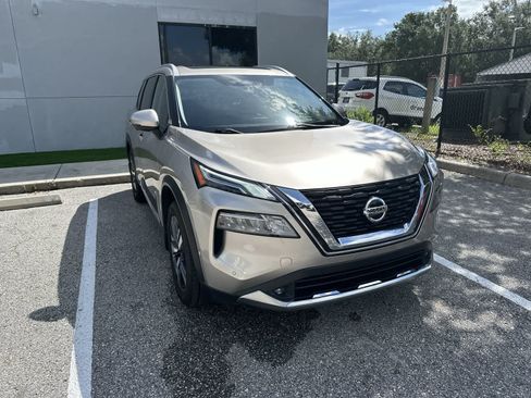 Used 2021 Nissan Rogue Platinum AWD/4WD image 11