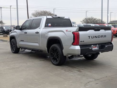 Used 2023 Toyota Tundra SR5 image 8