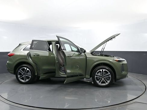New 2026 Audi Q5 Premium AWD/4WD image 30