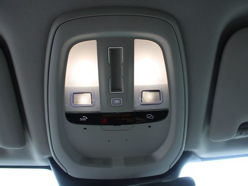 New 2026 Volvo XC60 B5 Plus w/ Protection Package Premier image 35