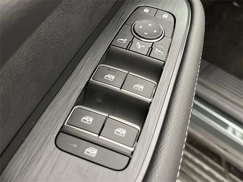 New 2026 Nissan Armada SL w/ Captain's Chari Seat Package image 13