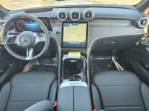 New 2026 Mercedes-Benz GLC 300 4MATIC image 25