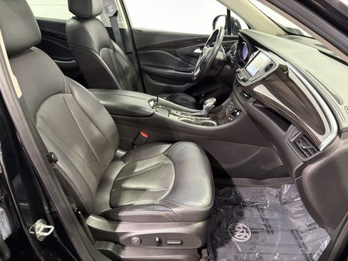 Used 2020 Buick Envision Essence AWD/4WD image 26