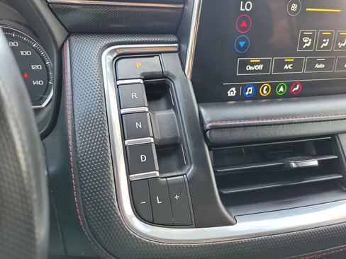 Used 2021 Chevrolet Suburban RST w/ Rear Media and Nav Package image 27