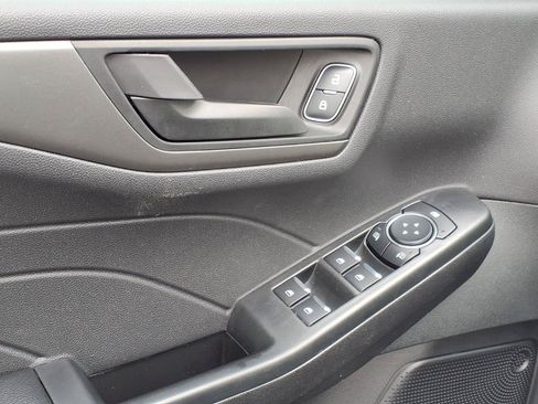 Certified 2025 Ford Escape Active w/ Cold Weather Package AWD/4WD image 14
