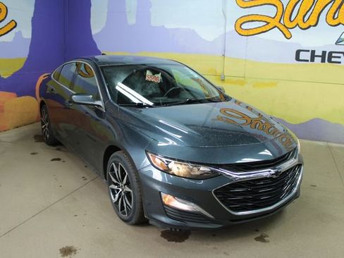 Used 2020 Chevrolet Malibu RS w/ LPO, Convenience Package 1 image 2