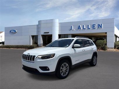 Used 2019 Jeep Cherokee Latitude Plus