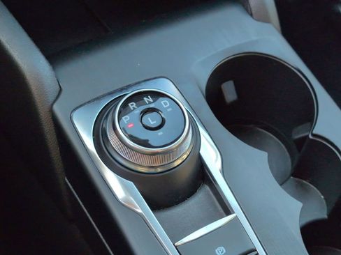 Used 2024 Ford Escape ST-Line w/ Tech Pack #1 image 18