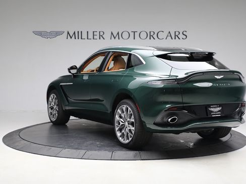 Used 2023 Aston Martin DBX AWD/4WD image 3