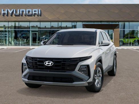 Used 2026 Hyundai Tucson SE FWD image 6