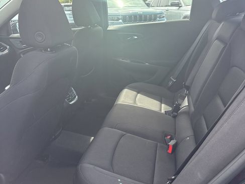 Used 2024 Chevrolet Malibu LT FWD image 19