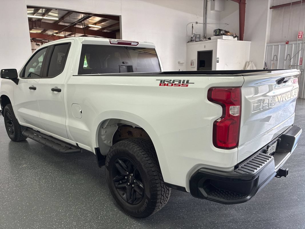 Used 2020 Chevrolet Silverado 1500 Custom Trail Boss AWD/4WD image 5