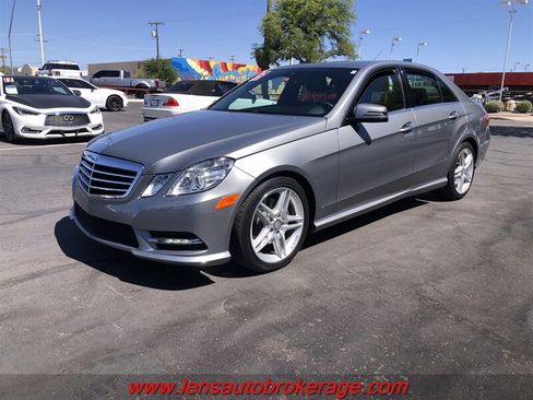 Used 2013 Mercedes-Benz E 350 Sedan image 4