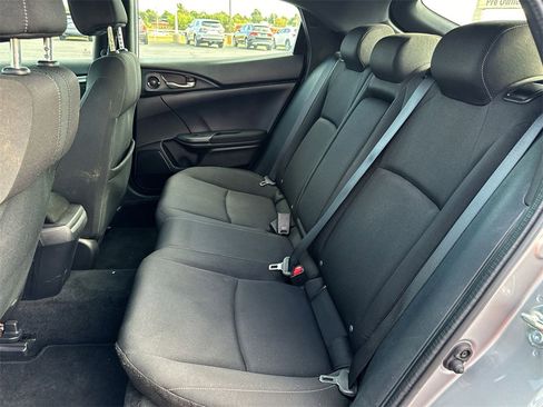 Used 2018 Honda Civic EX image 22