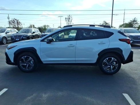 Used 2025 Subaru Crosstrek 2.0i Premium image 4
