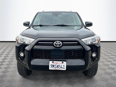 Used 2024 Toyota 4Runner SR5 image 2