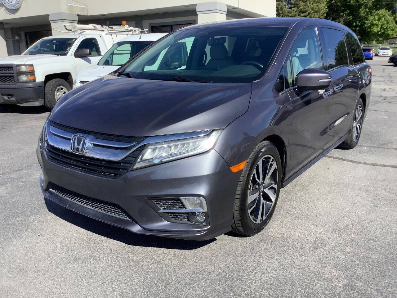 Used 2020 Honda Odyssey Elite image 3