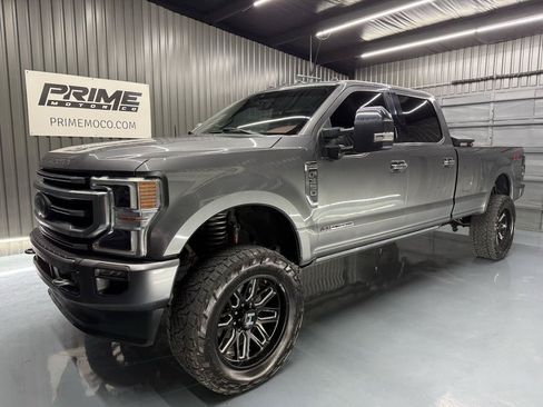 Used 2022 Ford F350 Platinum w/ FX4 Off-Road Package AWD/4WD image 1