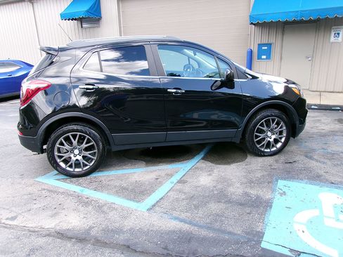 Used 2020 Buick Encore Sport Touring w/ Safety Package image 5
