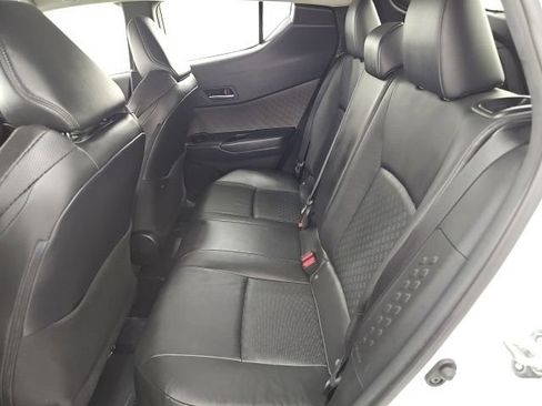 Used 2020 Toyota C-HR Limited FWD image 29