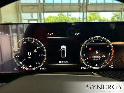 Certified 2026 INFINITI QX80 Luxe AWD/4WD image 13