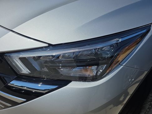 Certified 2025 Nissan Versa SV w/ Trunk Package FWD image 28
