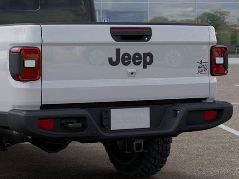 New 2026 Jeep Gladiator Sport AWD/4WD image 13