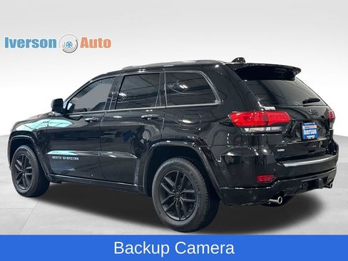 Used 2020 Jeep Grand Cherokee Overland AWD/4WD image 7
