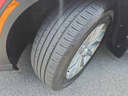 Used 2025 Honda CR-V EX-L image 32