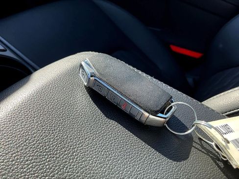 Used 2025 Kia Sportage X-Line image 14