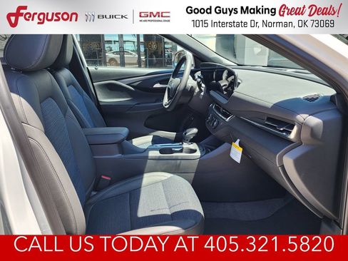 New 2026 Buick Envista Preferred w/ Convenience I Package FWD image 35