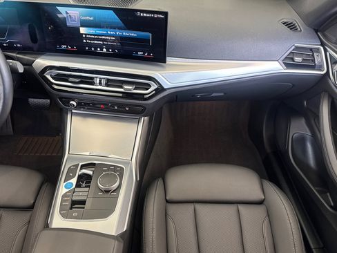 Used 2024 BMW i4 eDrive35 w/ Premium Package RWD image 31