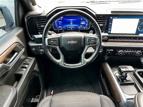 Used 2024 Chevrolet Silverado 1500 LT Trail Boss w/ Protection Package image 19