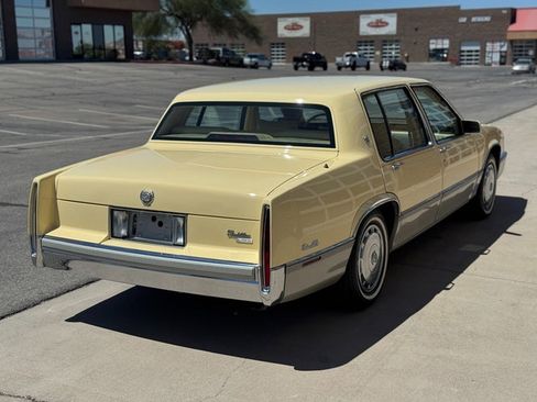 Used 1989 Cadillac De Ville Sedan image 8