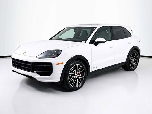 New 2026 Porsche Cayenne GTS image 1