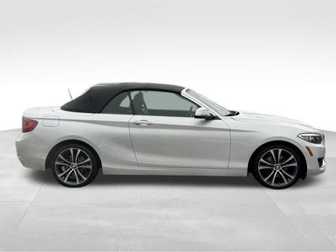 Used 2016 BMW 228i xDrive Convertible image 8