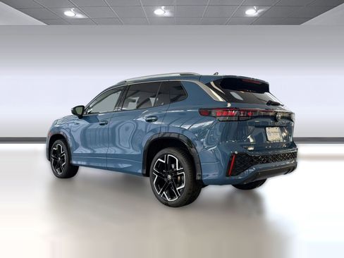New 2026 Volkswagen Tiguan SEL R-Line AWD/4WD image 3
