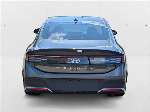 New 2025 Hyundai Sonata SE image 7