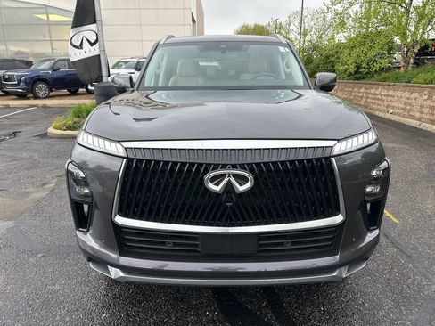 Certified 2026 INFINITI QX80 Pure w/ Cargo Package AWD/4WD image 19