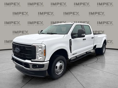 Used 2024 Ford F350 XL w/ XL Chrome Package AWD/4WD image 1