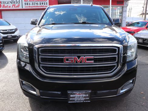 Used 2017 GMC Yukon XL SLT image 8