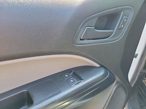 Used 2017 Chevrolet Colorado W/T w/ WT Convenience Package RWD image 22