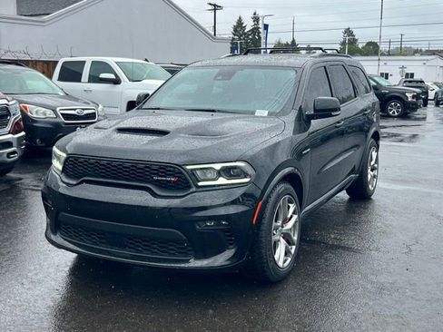 Used 2023 Dodge Durango R/T w/ Tow 'N Go Group AWD/4WD image 2