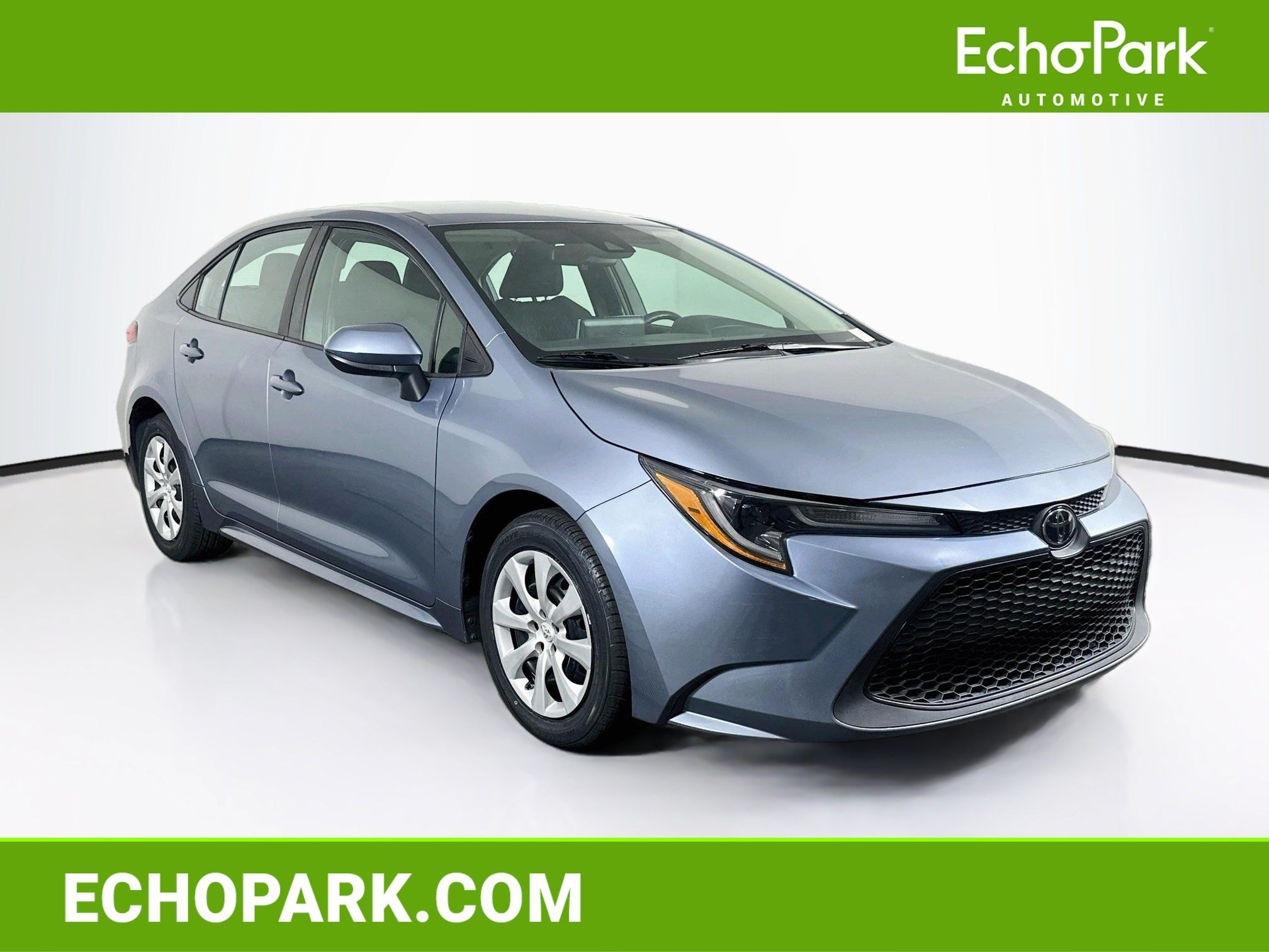 Used 2021 Toyota Corolla LE FWD image 1