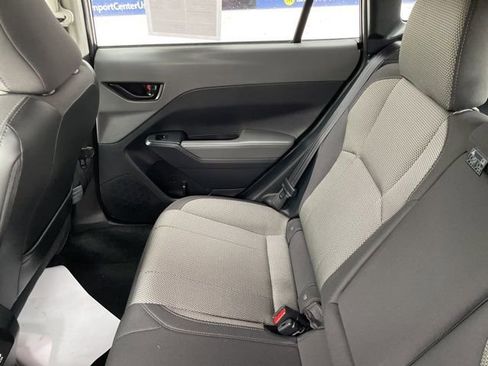 Used 2024 Subaru Crosstrek 2.0i Premium image 25