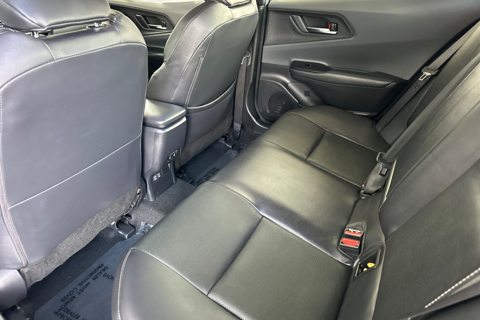 Used 2024 Toyota Prius Limited w/ Limited Premium Package FWD image 14