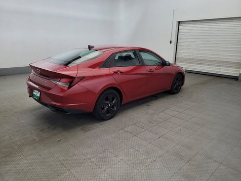 Used 2021 Hyundai Elantra SEL w/ Convenience Package FWD image 10