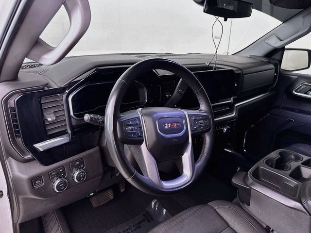 Used 2023 GMC Sierra 1500 Elevation w/ X31 Off-Road Package AWD/4WD image 10