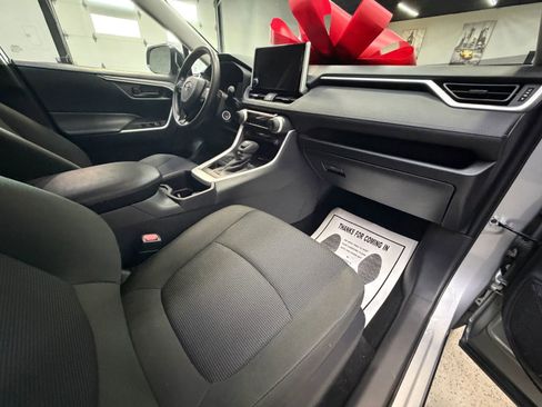 Used 2025 Toyota RAV4 LE image 30