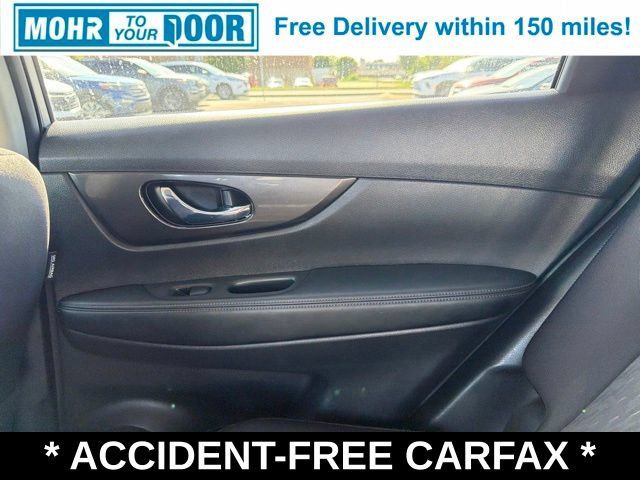 Used 2019 Nissan Rogue SV FWD image 44